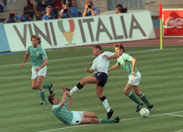 起了一股由 起了一股由