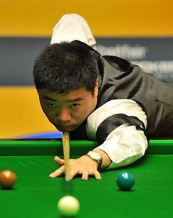 两支热门战 两支热门战